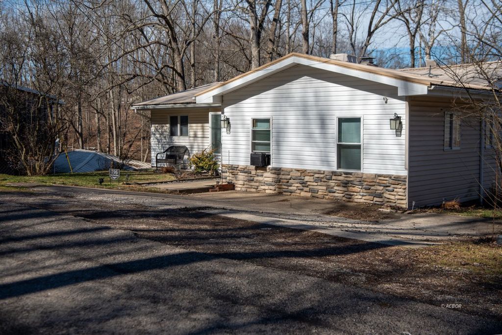 Photo of 796 Bear Run Road Rd, Gallipolis, OH 45631 (MLS # 2434520)