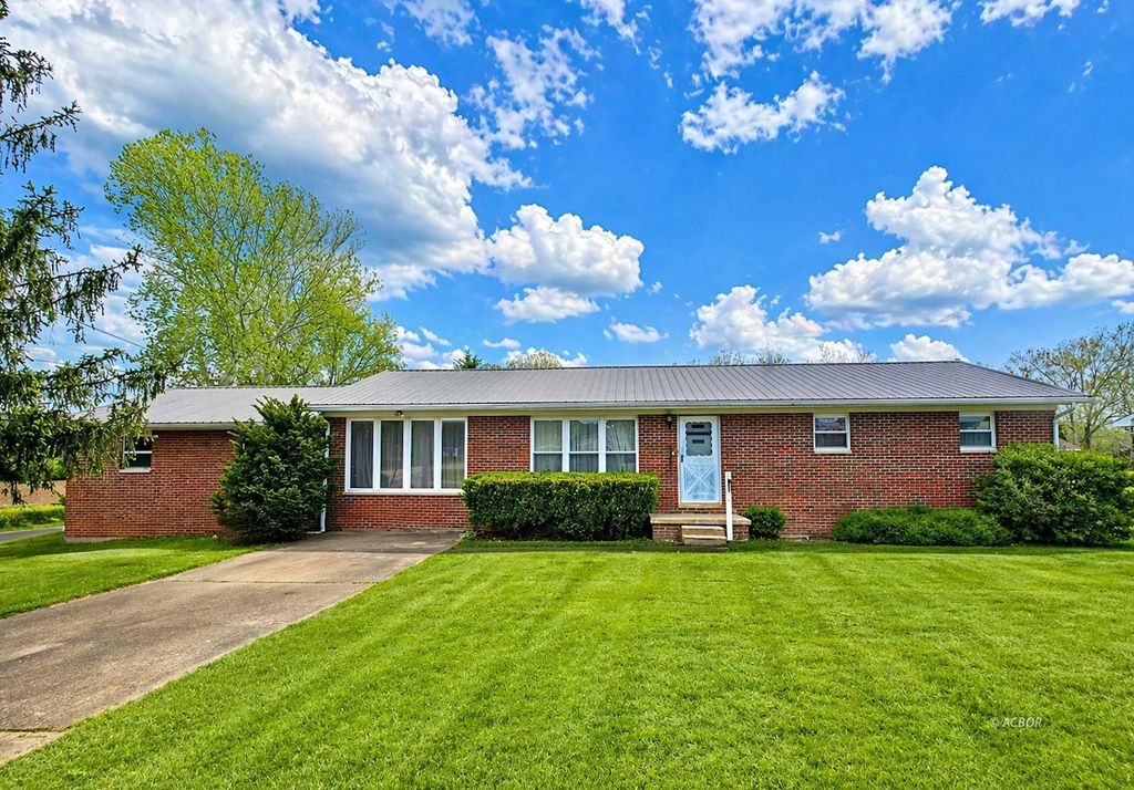 Photo of 73 Rainbow Dr, Bidwell, OH 45614 (MLS # 2434842)