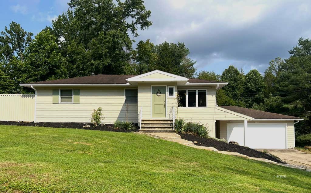 Photo of 6148 Melnor Dr, Athens, OH 45701 (MLS # 2435311)