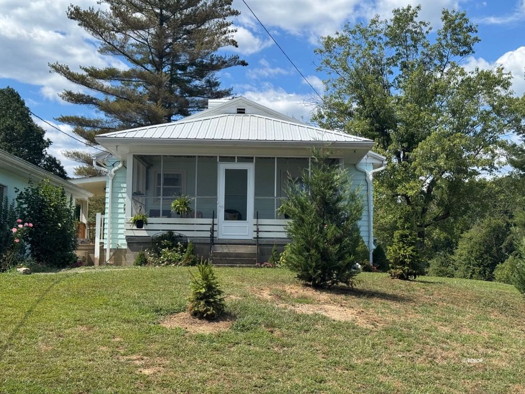 Photo of 31365 Noble Summit Rd, Middleport, OH 45760 (MLS # 2434527)