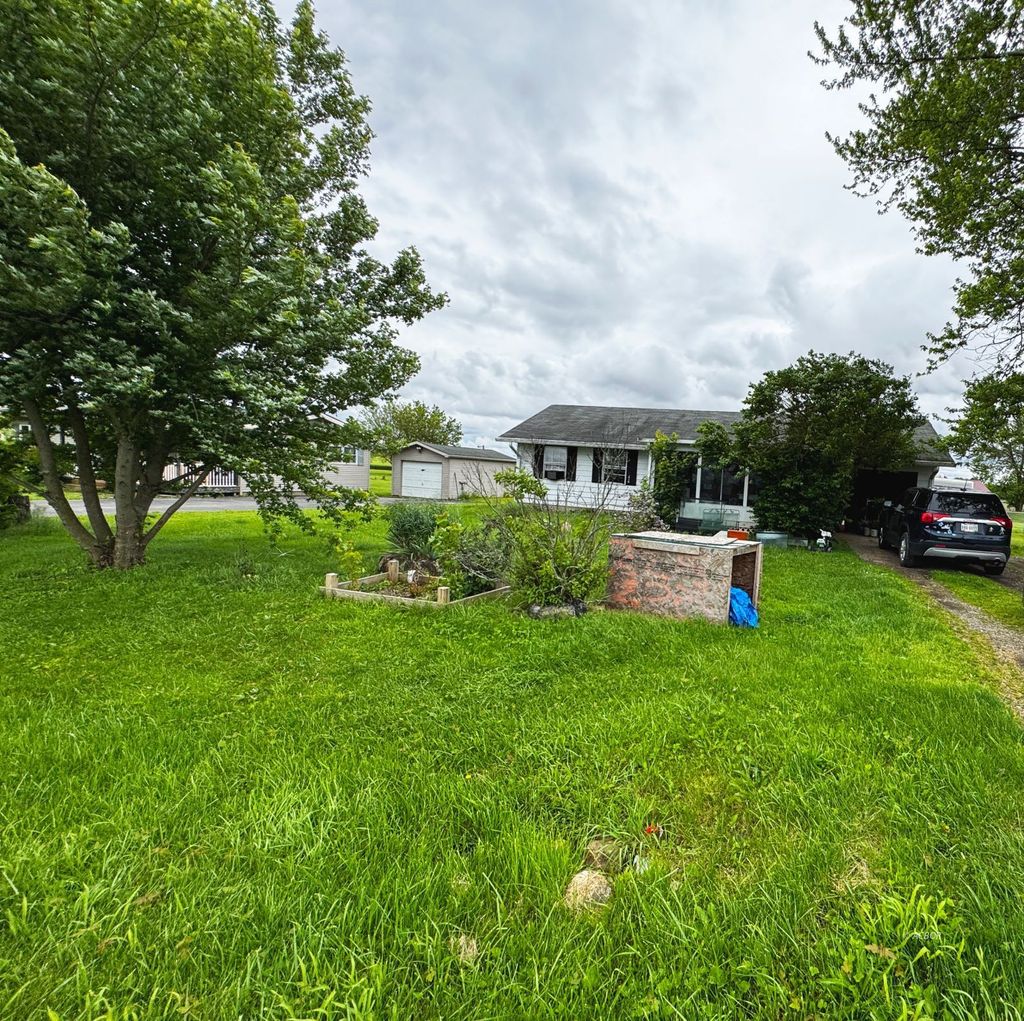 Photo of 3047 Ford Rd NW Rd, Washington Court House, OH 43160 (MLS # 2433495)