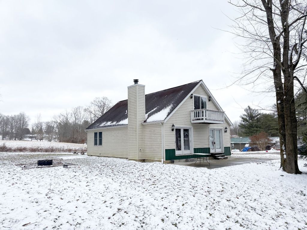 Photo of 5910 Vore Ridge Rd, Athens, OH 45701 (MLS # 2434533)