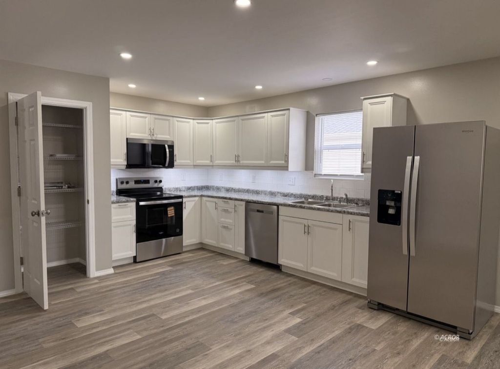 Photo of 24 N Clinton St, The Plains, OH 45780 (MLS # 2434589)