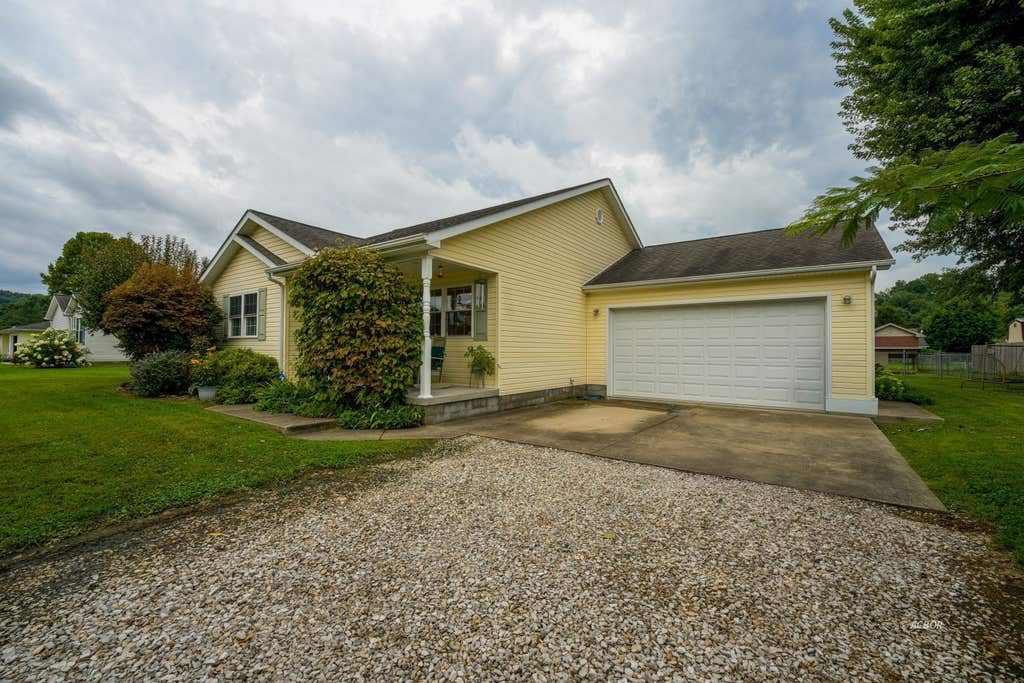 Photo of 92 Ann Dr, Gallipolis, OH 45631 (MLS # 2435384)