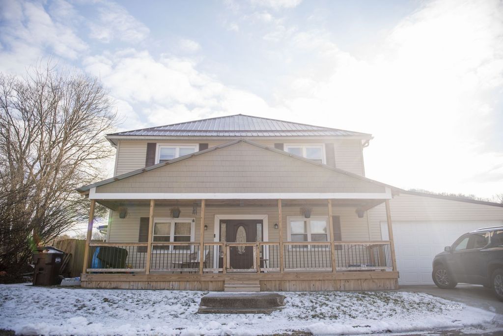 Photo of 17522 Fork St, Buchtel, OH 45716 (MLS # 2434478)