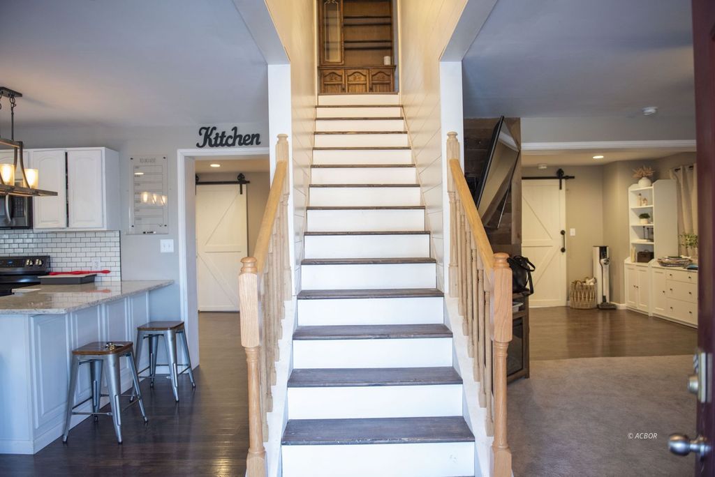 Photo of 17522 Fork St, Buchtel, OH 45716 (MLS # 2434478)