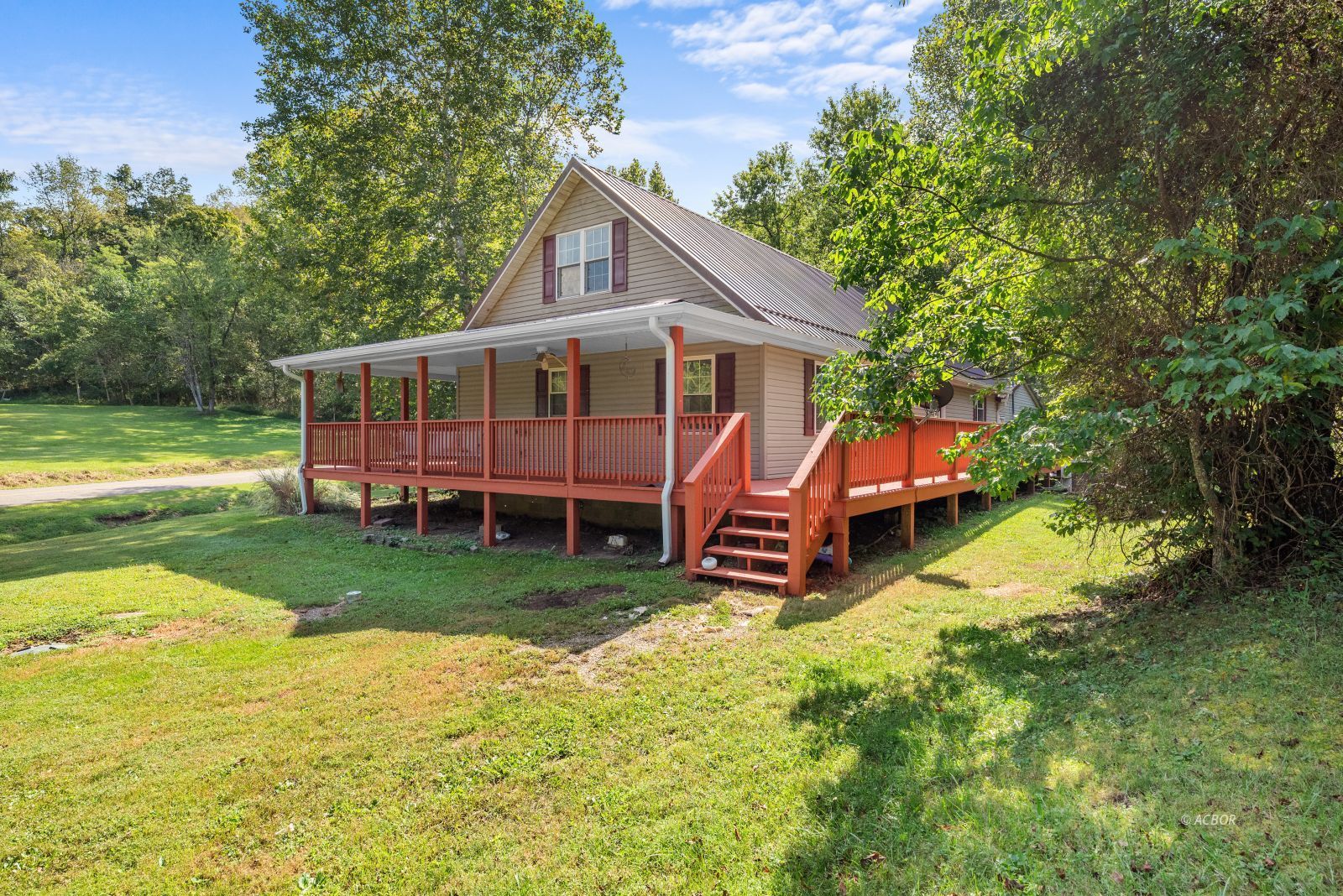33051 Happy Hollow Rd.