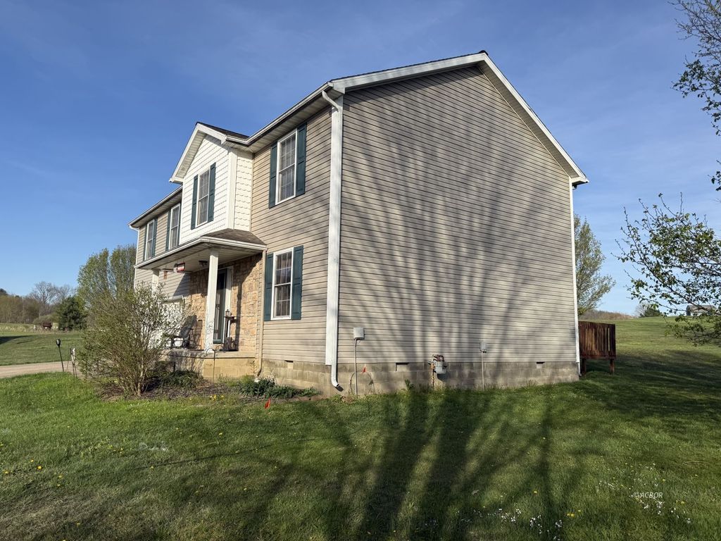 Photo of 10380 Tyler Ct, Glouster, OH 45732 (MLS # 2434734)