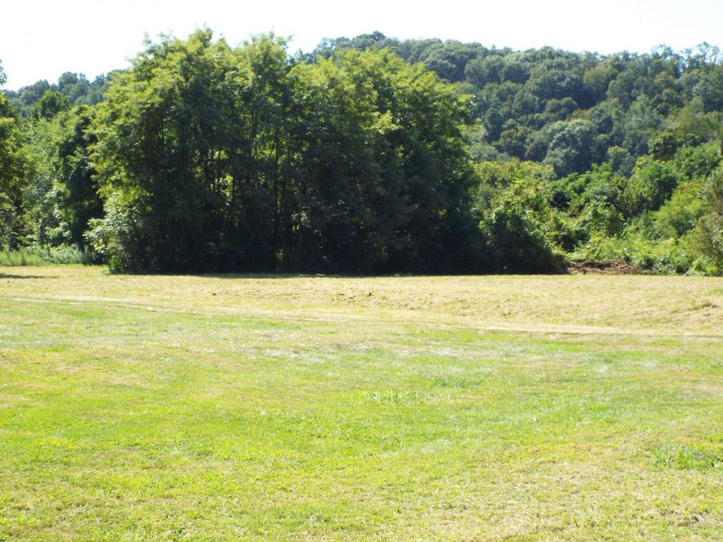 Photo of 17687 Laurel Run Rd, Nelsonville, OH 45764 (MLS # 2433919)