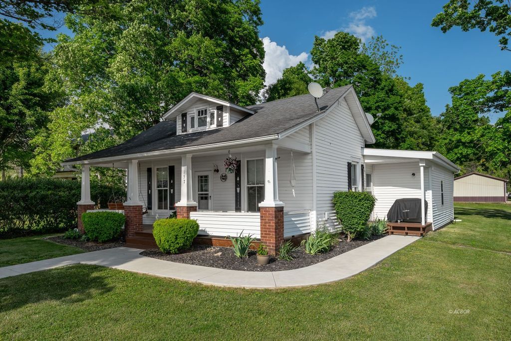 Photo of 157 E College Ave, Rio Grande, OH 45674 (MLS # 2434907)
