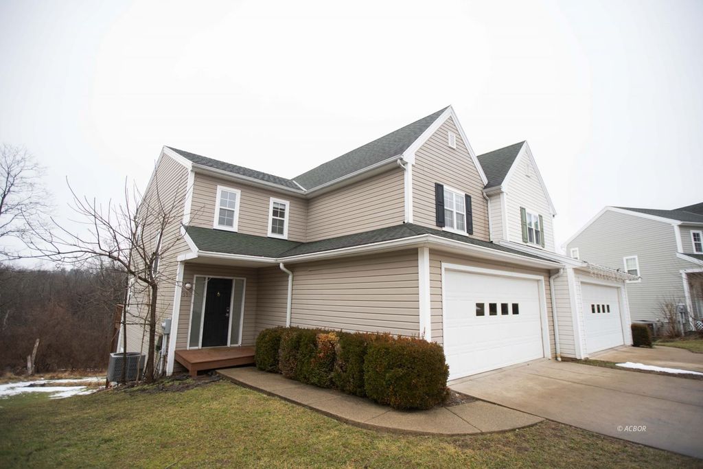 Photo of 55 Westfield Place, Athens, OH 45701 (MLS # 2434471)