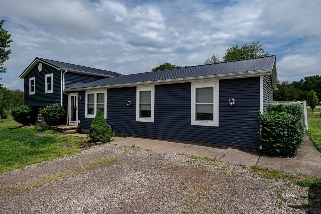 Photo of 30552 SR 325, Vinton, OH 45686 (MLS # 2434967)