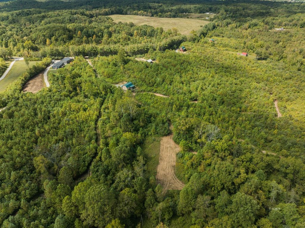 Photo of 31166 Edmundsons RD Rd, Vinton, OH 45686 (MLS # 2433678)