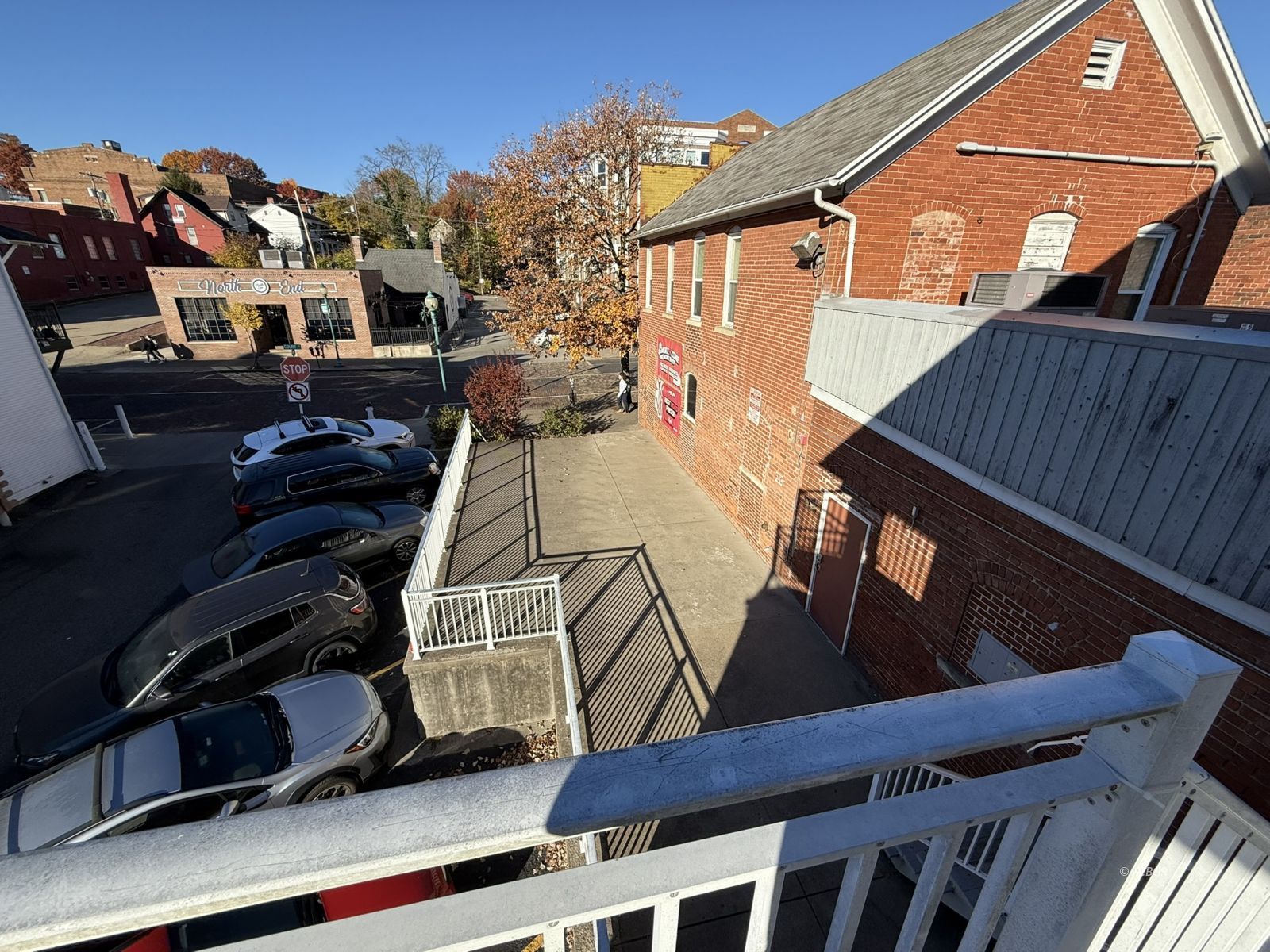 80 N Court St