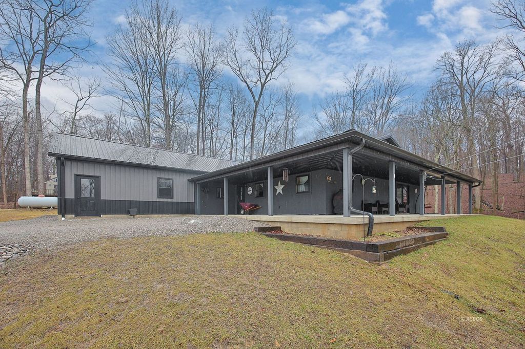 Photo of 10867 Twp Rd 56 NE, Mount Perry, OH 43760 (MLS # 2434576)