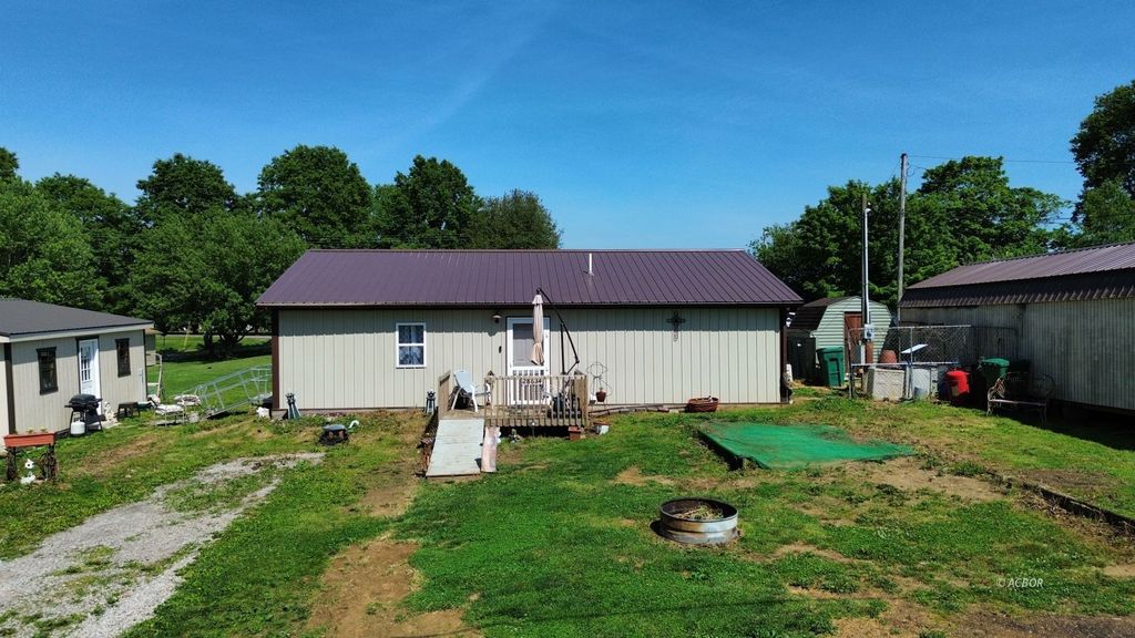 Photo of 28634 Tackerville Rd, Racine, OH 45771 (MLS # 2434927)