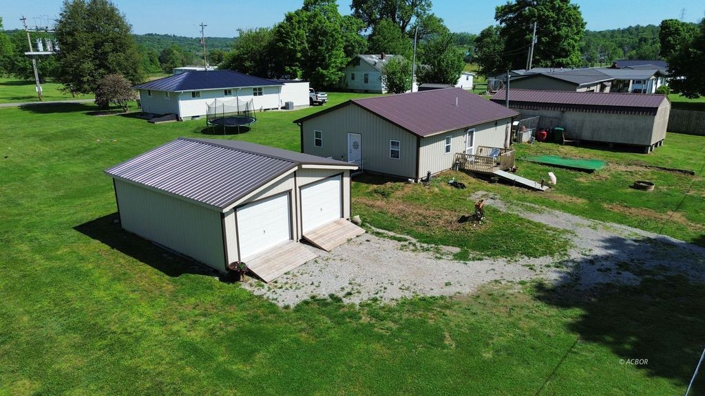 Photo of 28634 Tackerville Rd, Racine, OH 45771 (MLS # 2434927)