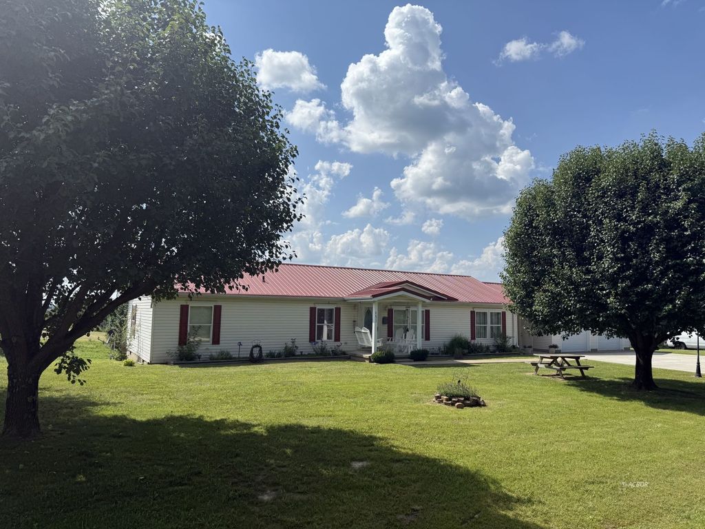 Photo of 2477 Centerpoint Rd, Oak Hill, OH 45656 (MLS # 2433989)