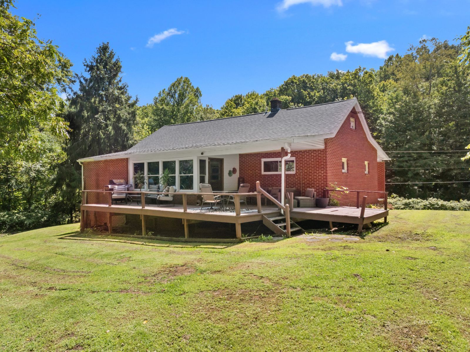 32431 Minersville Rd