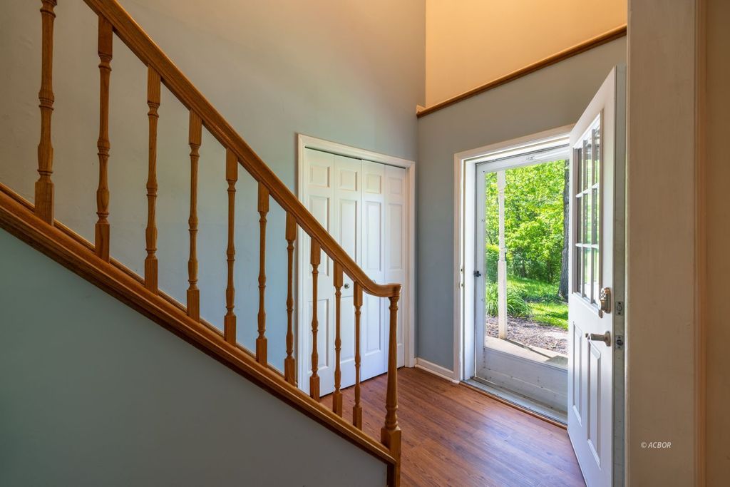 Photo of 49 Canterbury Dr, Athens, OH 45701 (MLS # 2434922)