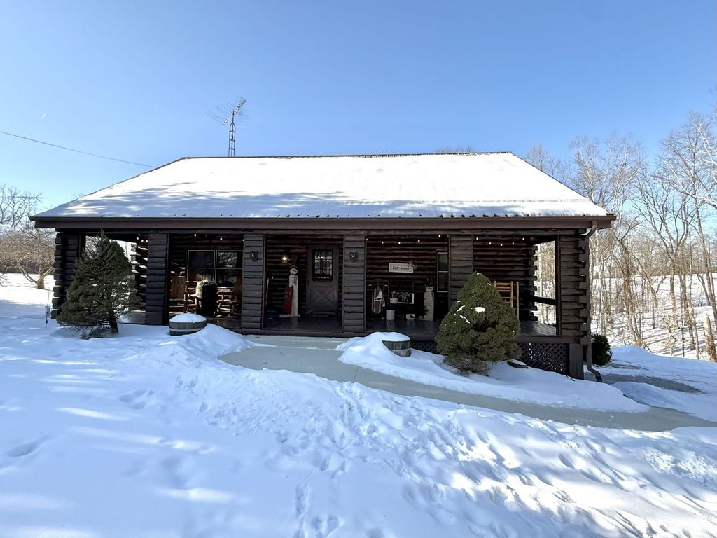 Photo of 11807 Red Rock Rd, Glouster, OH 45732 (MLS # 2434481)