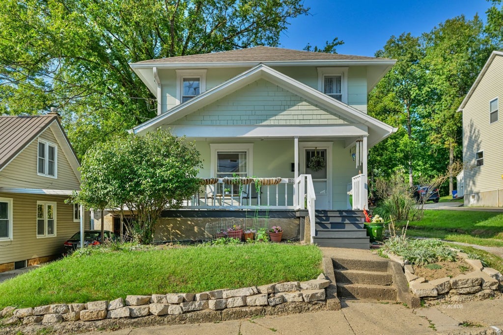 Photo of 100 Second St, Athens, OH 45701 (MLS # 2435486)