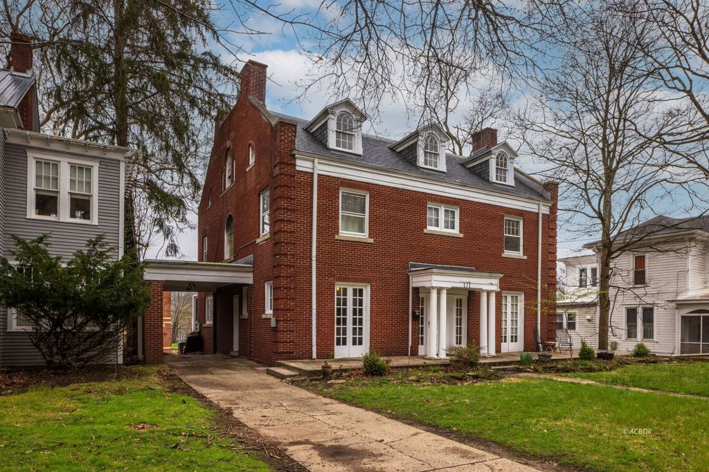 Photo of 171 E State St, Athens, OH 45701 (MLS # 2434706)