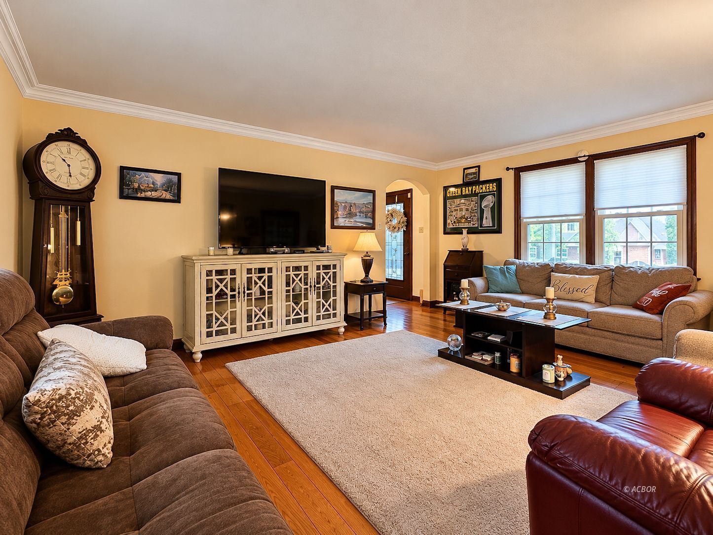26 Holcomb Hill Rd