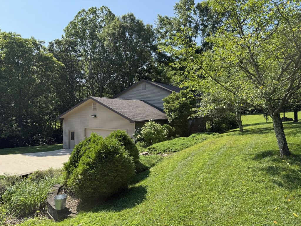 Photo of 8488 Windfall Ridge Road Rd, Athens, OH 45701 (MLS # 2433603)
