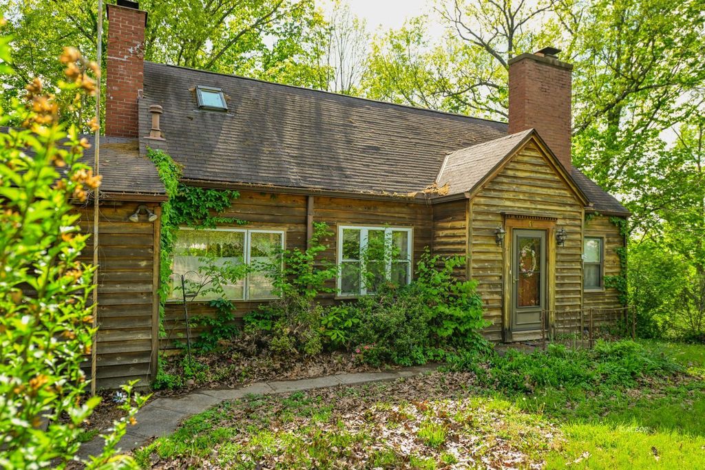 Photo of 61 Mulligan Rd, Athens, OH 45701 (MLS # 2434513)