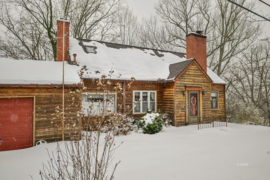 Photo of 61 Mulligan Rd, Athens, OH 45701 (MLS # 2434513)