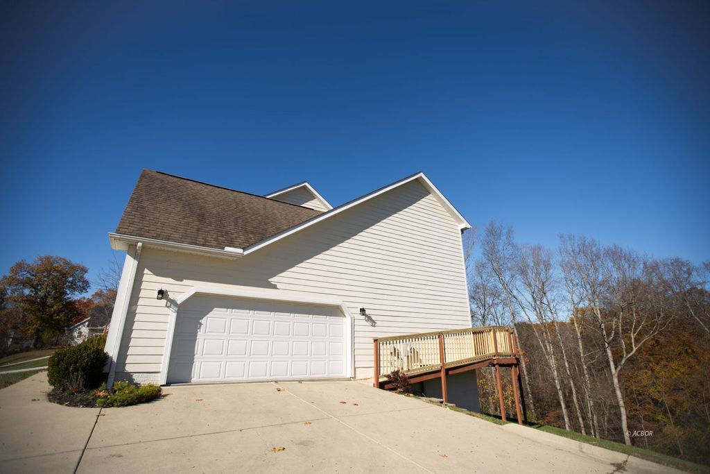 Photo of 108 University Estates Blvd, Athens, OH 45701 (MLS # 2434198)