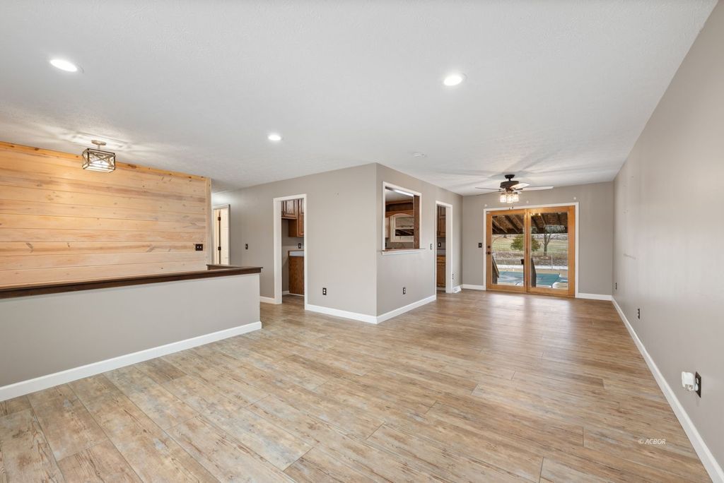 Photo of 34230 Ingels Rd, Pomeroy, OH 45769 (MLS # 2434419)