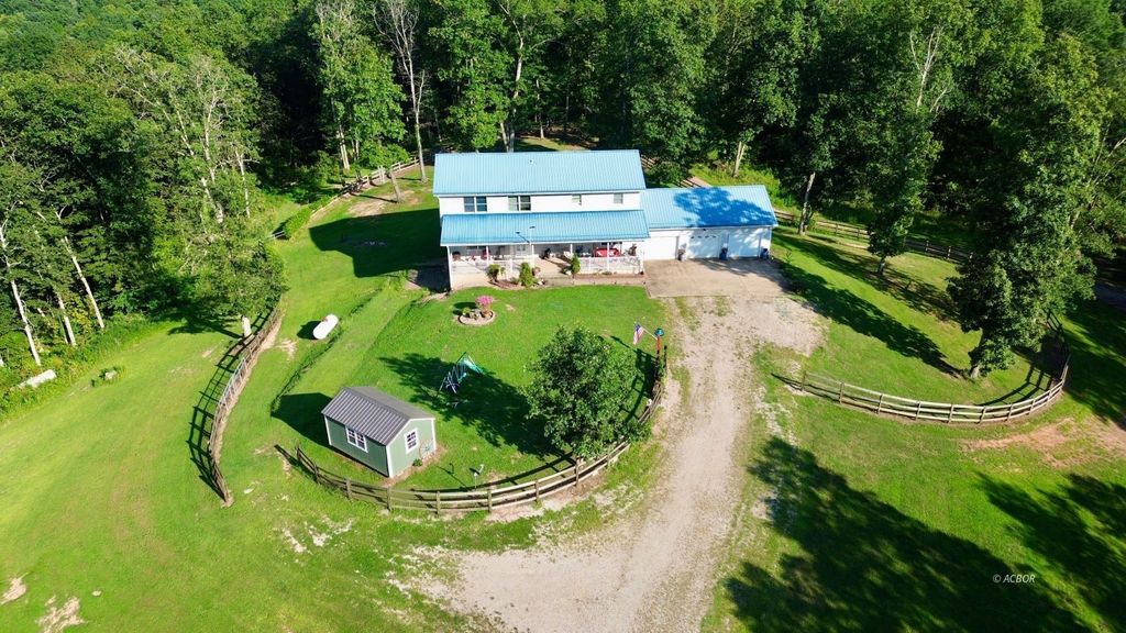 Photo of 39834 State Route 7, Reedsville, OH 45772 (MLS # 2433824)