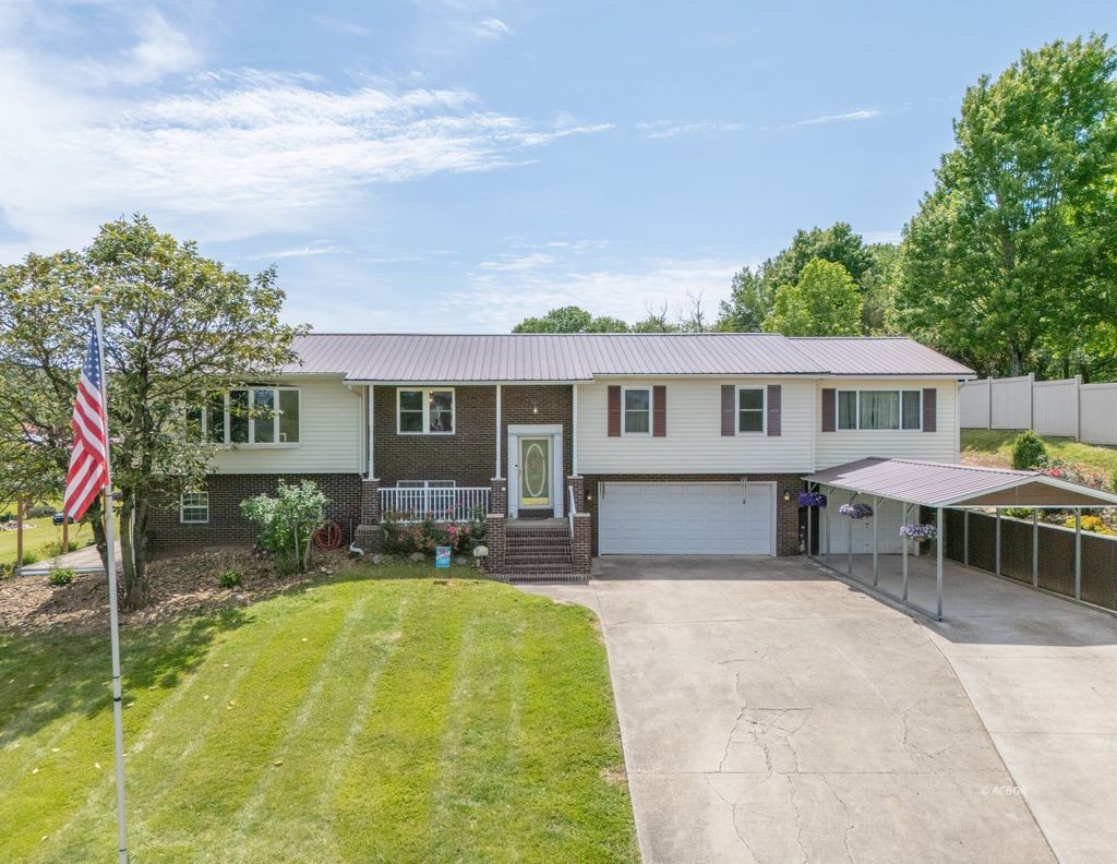 Photo of 109 Chapel Dr, Gallipolis, OH 45631 (MLS # 2434945)
