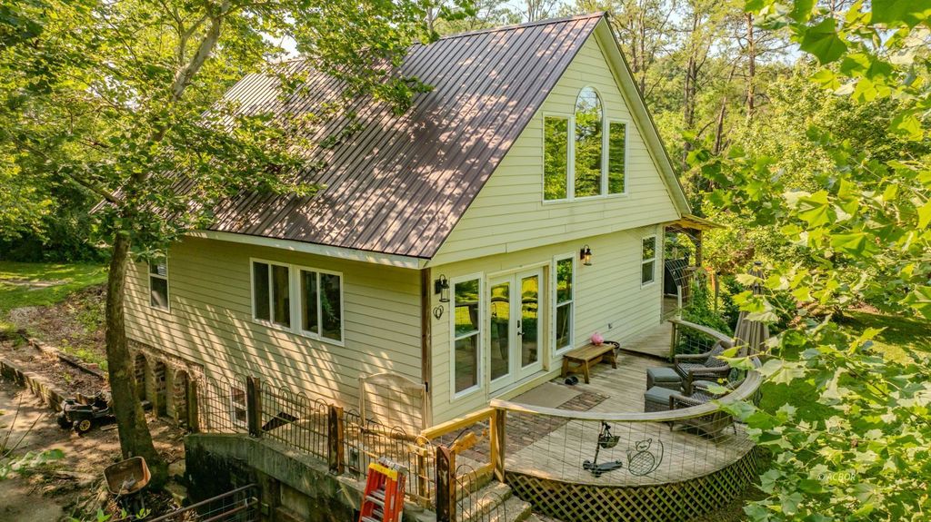 Photo of 5000 Marietta Ave, Buchtel, OH 45716 (MLS # 2435199)