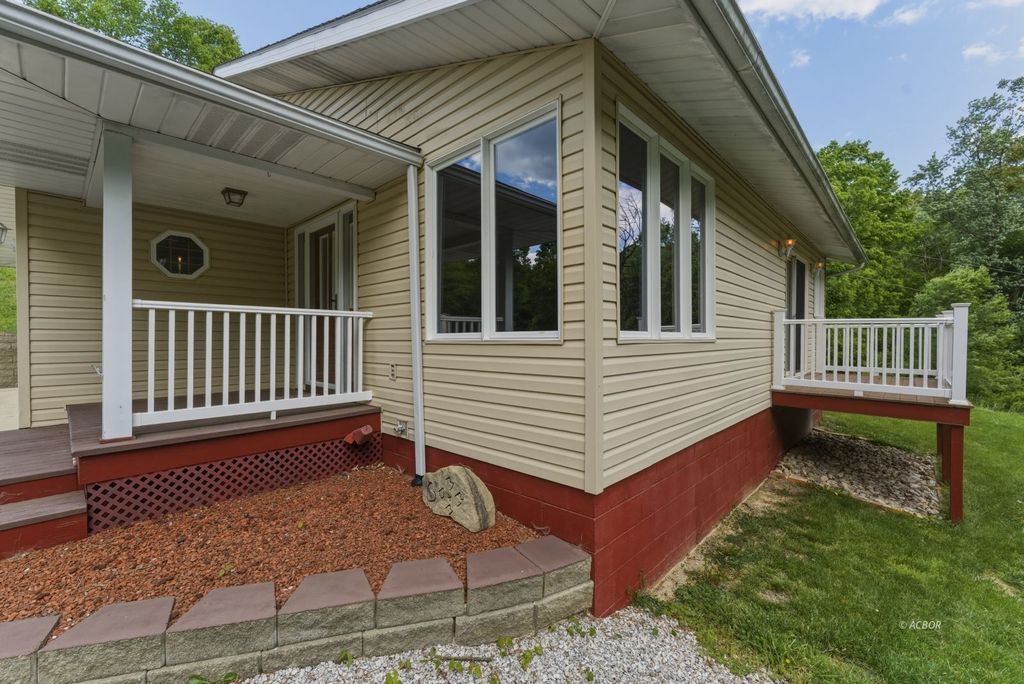 Photo of 204 Church ST, Nelsonville, OH 45764 (MLS # 2434933)