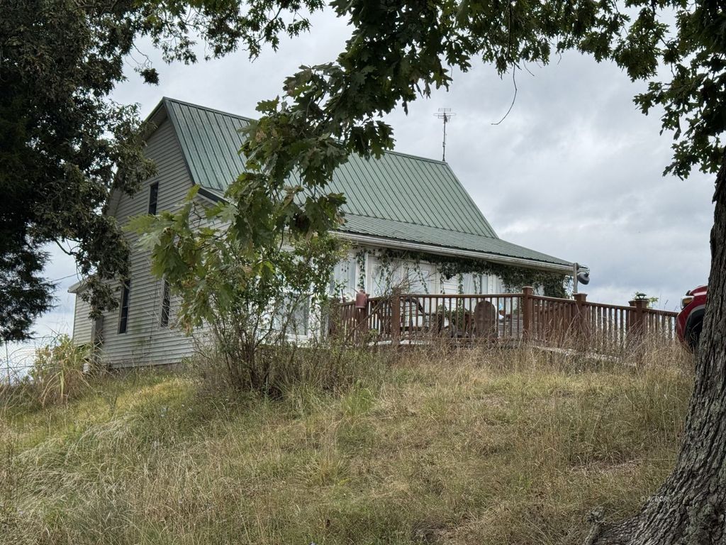 Photo of 34618 Bashan Rd, Long Bottom, OH 45743 (MLS # 2433948)