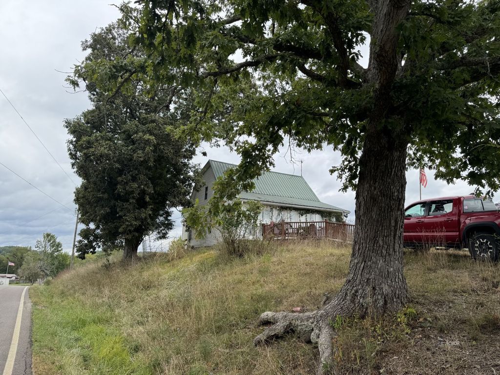 Photo of 34618 Bashan Rd, Long Bottom, OH 45743 (MLS # 2433948)