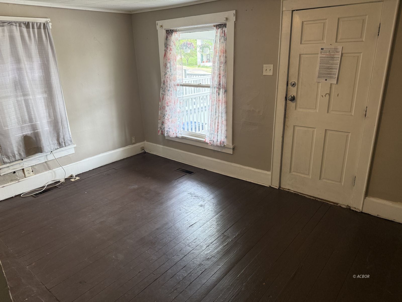 33,43,45 N Lancaster St