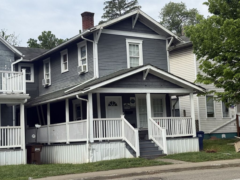 Photo of 33,37,43,4 N Lancaster St, Athens, OH 45701 (MLS # 2434855)