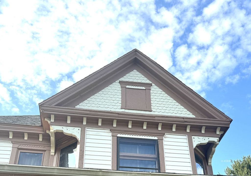 Photo of 131 Fayette St, Nelsonville, OH 45764 (MLS # 2434156)