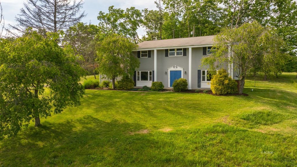 Photo of 37 Ball Dr, Athens, OH 45701 (MLS # 2434973)