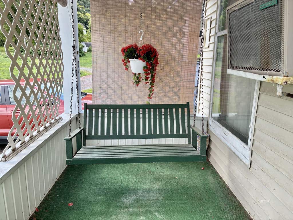 Photo of 230 Rutland St, Middleport, OH 45760 (MLS # 2435341)