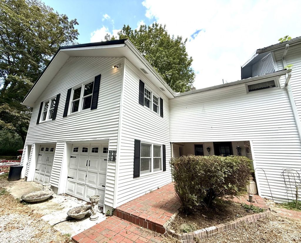 Photo of 148 Lincoln Hill, Pomeroy, OH 45769 (MLS # 2433887)
