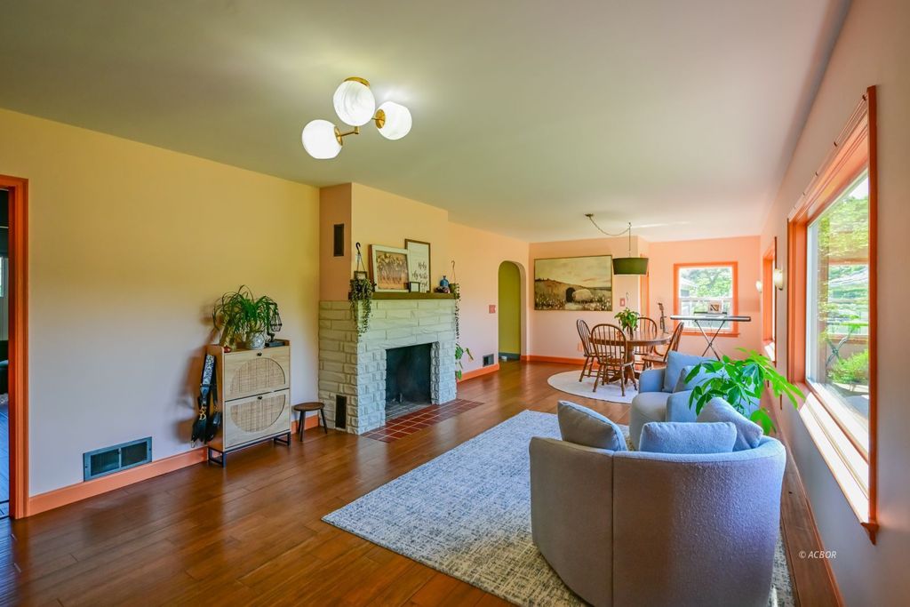 Photo of 20 Mulligan Rd, Athens, OH 45701 (MLS # 2434908)