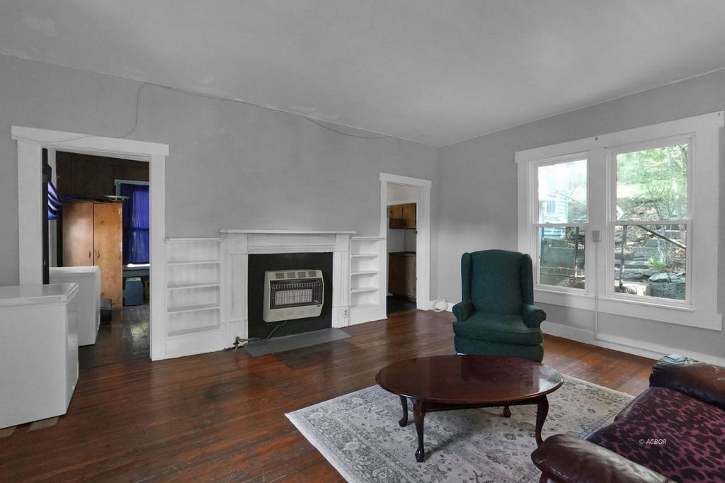 Photo of 31 First St, Athens, OH 45701 (MLS # 2433897)