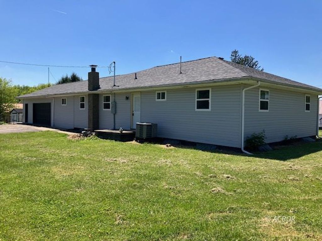 Photo of 1353 Dusky St, Syracuse, OH 45779 (MLS # 2431911)
