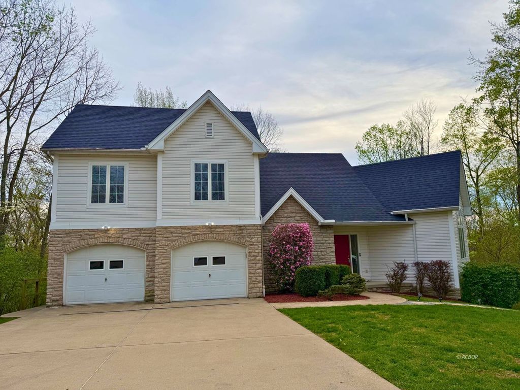 Photo of 10965 Northpoint Dr, Athens, OH 45701 (MLS # 2434745)