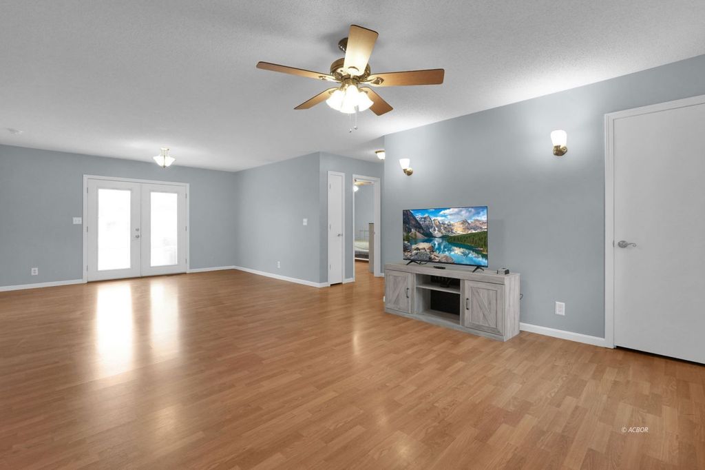 Photo of 11676 Channingway Blvd, The Plains, OH 45780 (MLS # 2434420)